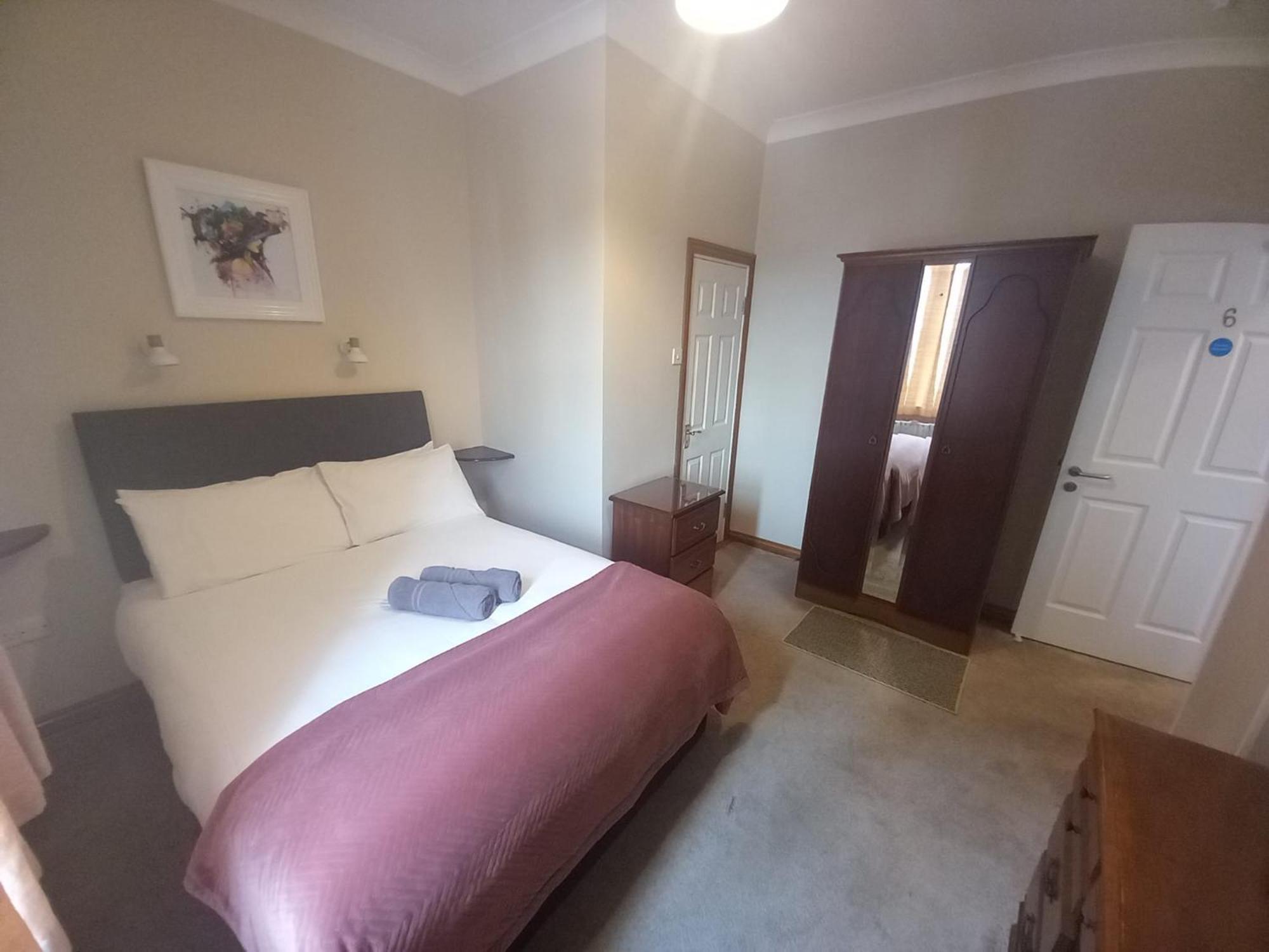 Bay View Guesthouse Голуэй Экстерьер фото
